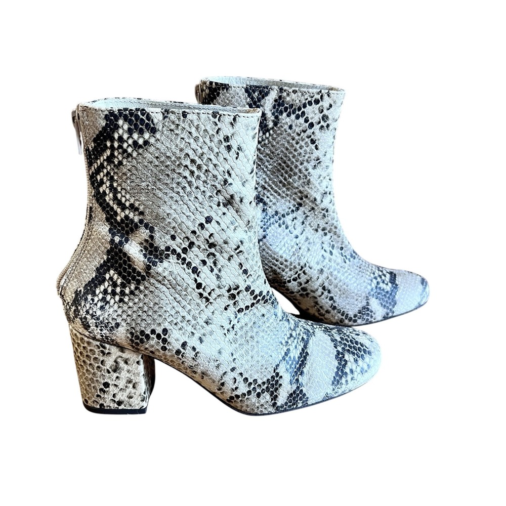 Free People Cecile Ankle Boots Womens 38 US 7.5 Snake Print Leather Zip Portugal